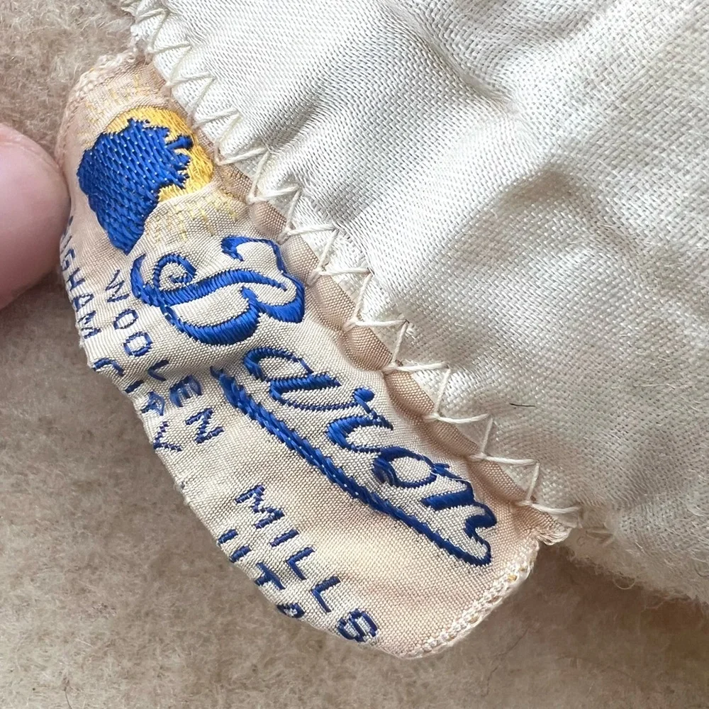 Vintage 1940’s Baron Woolen Mills blanket With Brand 7’ x 6.5’ Cabincore Western